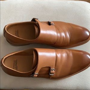 Warfield & Grand Mens Shoe